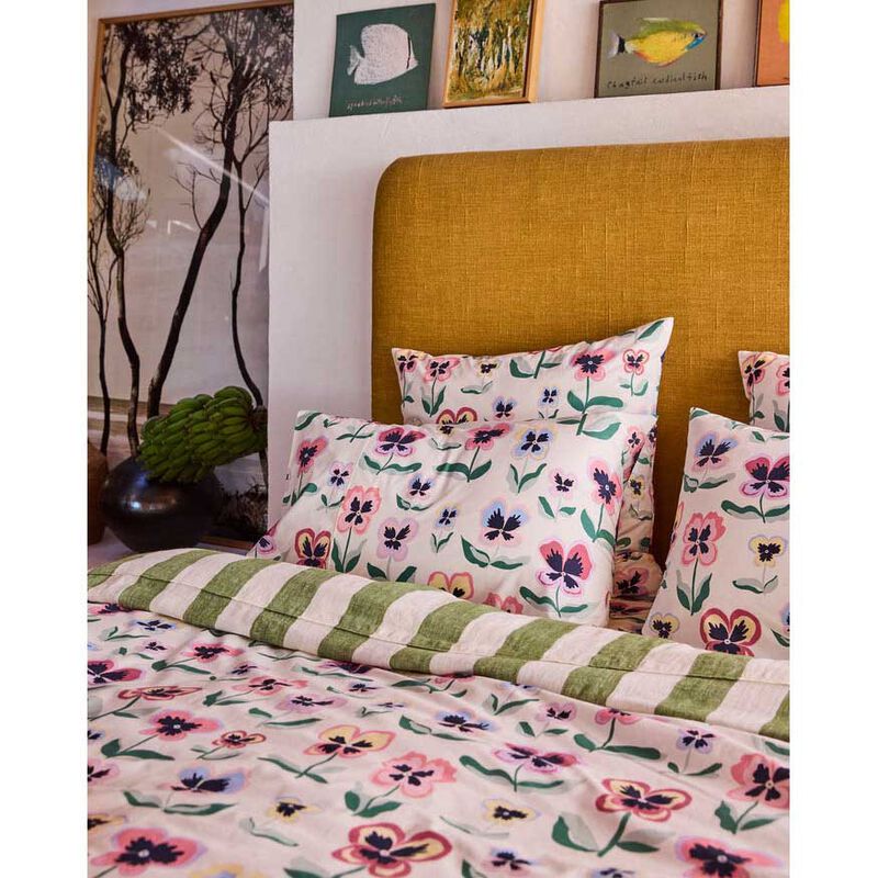Kip&Co Pretty Pansy Organic Cotton Pillowcases 2P Std Set image number 2